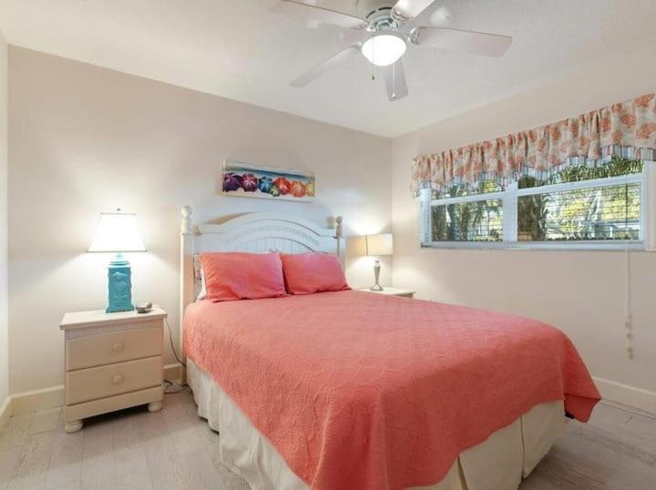 2Bed/2Bath Condo Next To Siesta Key ~A Hidden Gem Sarasota Kültér fotó