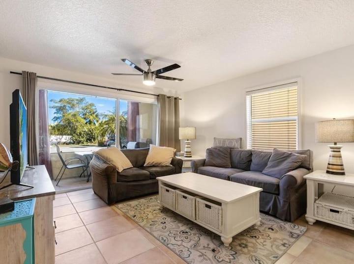 2Bed/2Bath Condo Next To Siesta Key ~A Hidden Gem Sarasota Kültér fotó